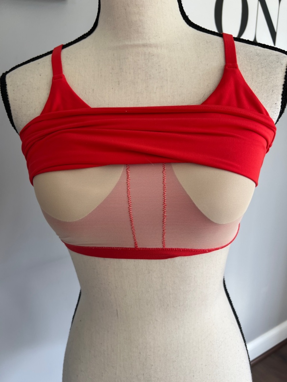NWOT Athleta Elation V-Neck Longline
Sports Bra - Picture 4 of 10